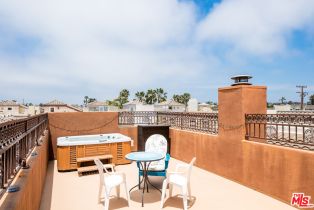 , 521 20th st, Huntington Beach, CA 92648 - 9