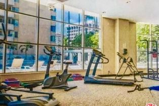 , 700 Ocean blvd, Long Beach, CA 90802 - 5