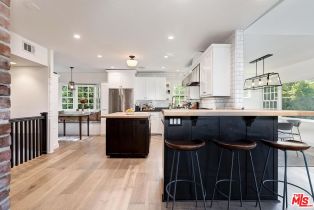 Single Family Residence, 3983 Sunswept dr, Studio City, CA 91604 - 17