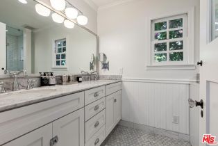 Single Family Residence, 3983 Sunswept dr, Studio City, CA 91604 - 29