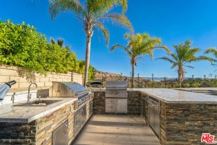 Single Family Residence, 12530 Longacre ave, Granada Hills, CA 91344 - 19