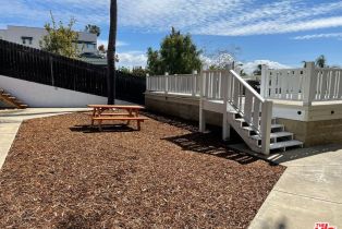 Single Family Residence, 84 Palm st, Ventura, CA 93001 - 4