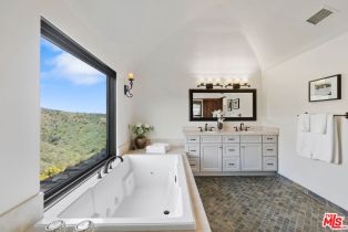 Single Family Residence, 4800 Latigo Canyon rd, Malibu, CA 90265 - 35