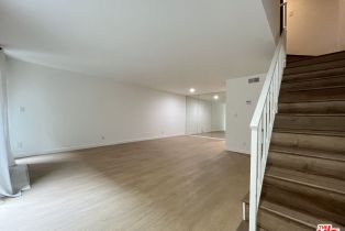 Condominium, 5115 Kester ave, Sherman Oaks, CA 91403 - 2