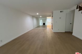 Condominium, 5115 Kester ave, Sherman Oaks, CA 91403 - 8