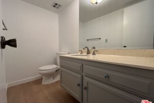 Condominium, 5115 Kester ave, Sherman Oaks, CA 91403 - 13