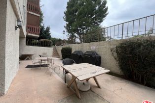Condominium, 5115 Kester ave, Sherman Oaks, CA 91403 - 36