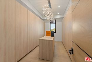 Single Family Residence, 13016 Chandler blvd, Sherman Oaks, CA 91401 - 20