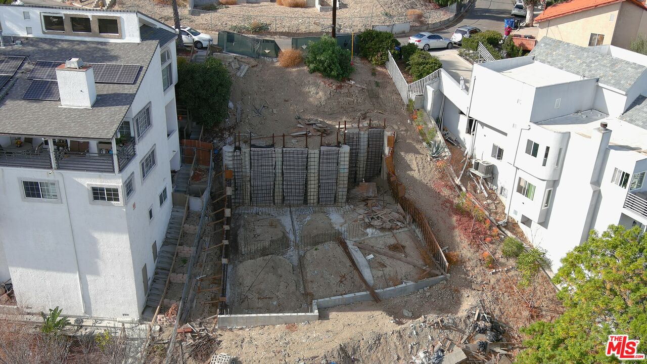 , 5154 Campo rd, Woodland Hills, CA 91364 - 1