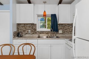 , 1549 Vulcan ave, Encinitas, CA 92024 - 9