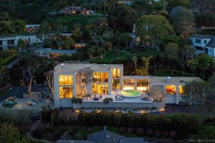 , 7863 Roseland, La Jolla, CA 92037 - 3