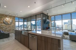 , 575 6th ave, San Diego, CA 92101 - 3