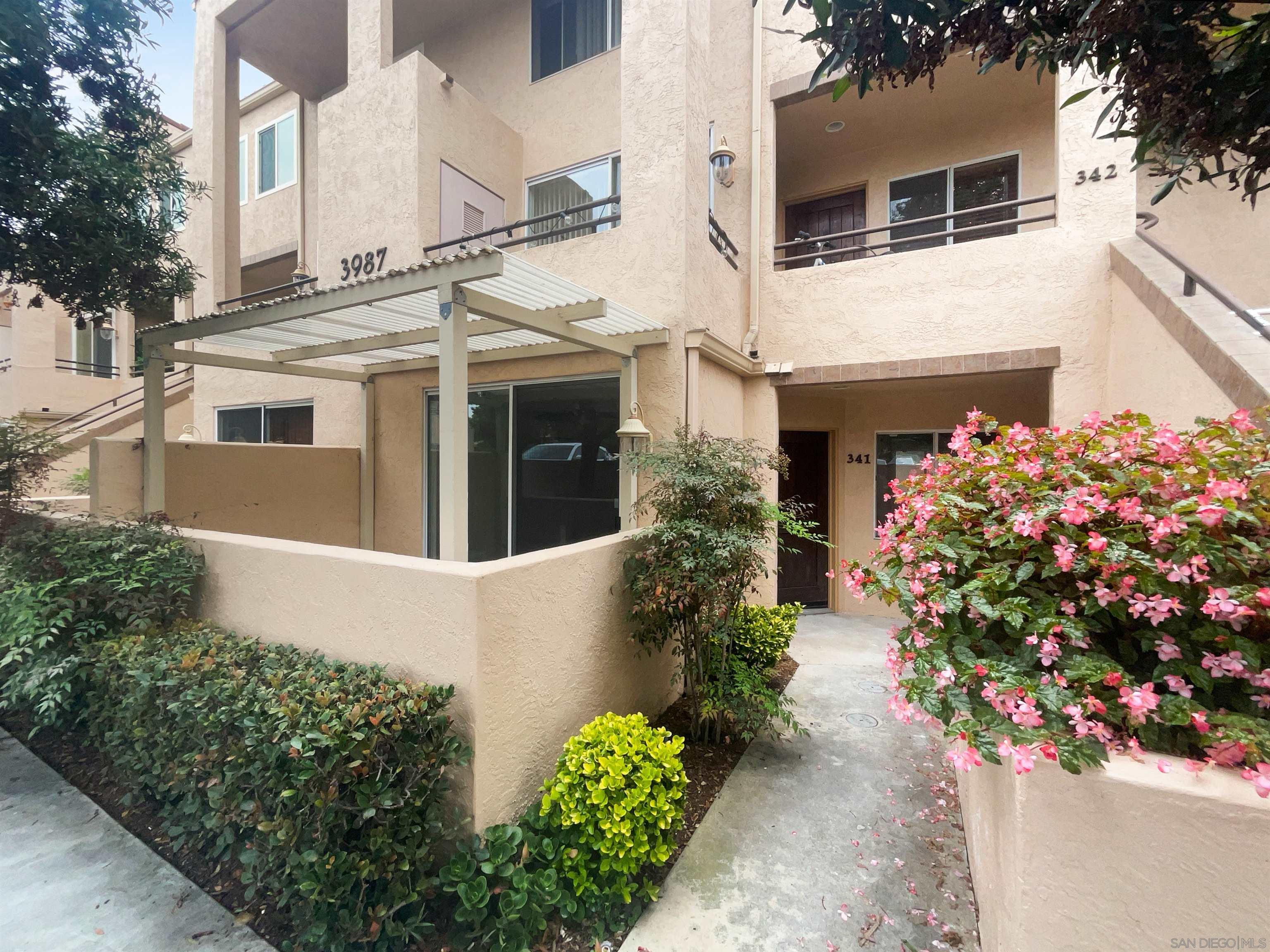 Condominium, 3987 Nobel dr, San Diego, CA 92122 - 1