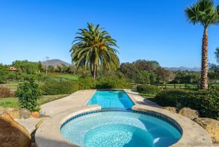Single Family Residence, 6531 Lago Lindo, Rancho Santa Fe, CA 92067 - 11