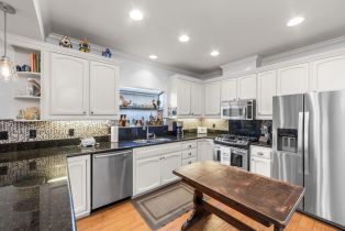 , 141 I ave, Coronado, CA 92118 - 7