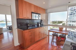 , 1810 Avenida Del Mundo, Coronado, CA 92118 - 7