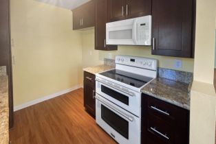 Condominium, 7365 Calle Cristobal, San Diego, CA 92126 - 10