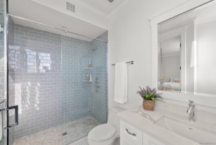 , 868 J, Coronado, CA 92118 - 44