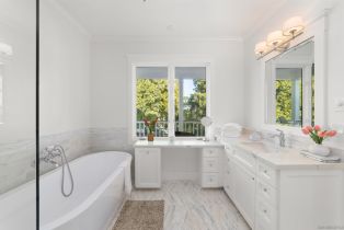 , 868 J, Coronado, CA 92118 - 50