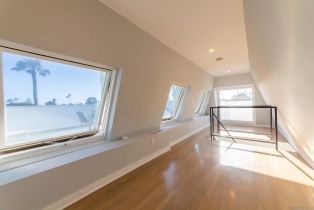 , 868 J, Coronado, CA 92118 - 52