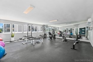 , 1021 Scott, San Diego, CA 92106 - 24