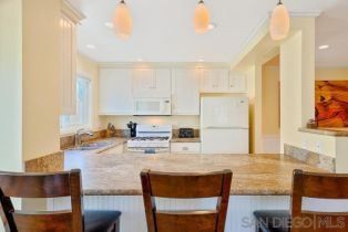 , 804 Monterey ct, San Diego, CA 92109 - 8