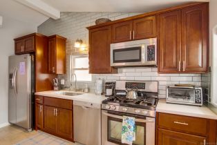 , 2715 Strand way, San Diego, CA 92109 - 3