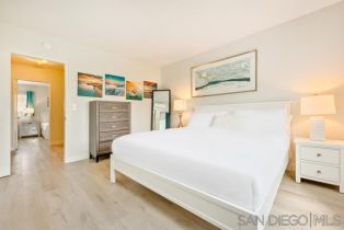 , 1520 Thomas ave, San Diego, CA 92109 - 19