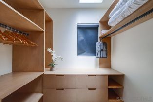 , 1855 Reed, San Diego, CA 92109 - 15