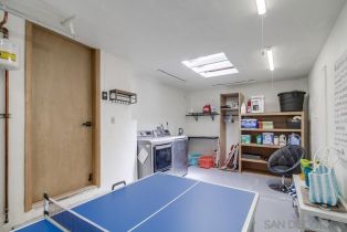 , 1855 Reed, San Diego, CA 92109 - 24