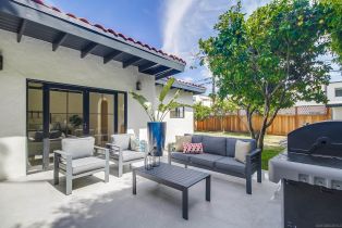 , 1855 Reed, San Diego, CA 92109 - 26