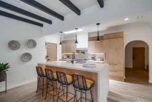 , 1855 Reed, San Diego, CA 92109 - 5