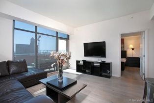 , 206 Park blvd, San Diego, CA 92101 - 5