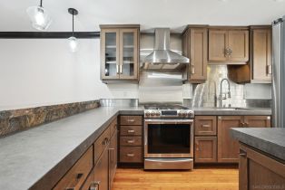 Condominium, 3774 Keating st, San Diego, CA 92110 - 9