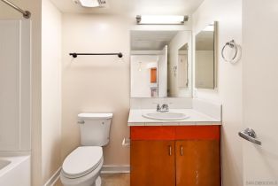 Condominium, 550 15Th st, San Diego, CA 92101 - 16