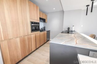 , 1830 Avenida Del Mundo, Coronado, CA 92118 - 11