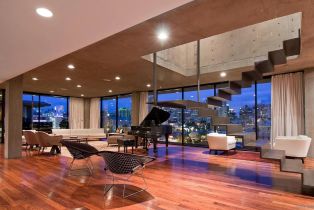 , 750 W Fir st, San Diego, CA 92101 - 9