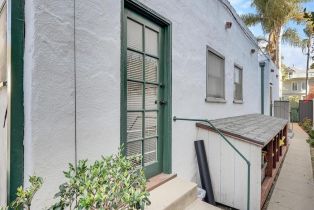 , 952 C ave, Coronado, CA 92118 - 14