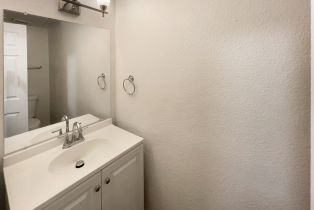 Condominium, 10889 Lamentin ct, San Diego, CA 92124 - 11