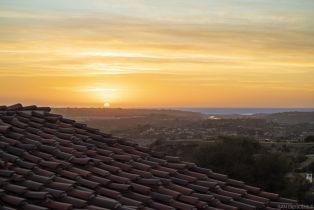 Single Family Residence, 8114 Sendero de la Pradera, San Diego, CA 92127 - 11