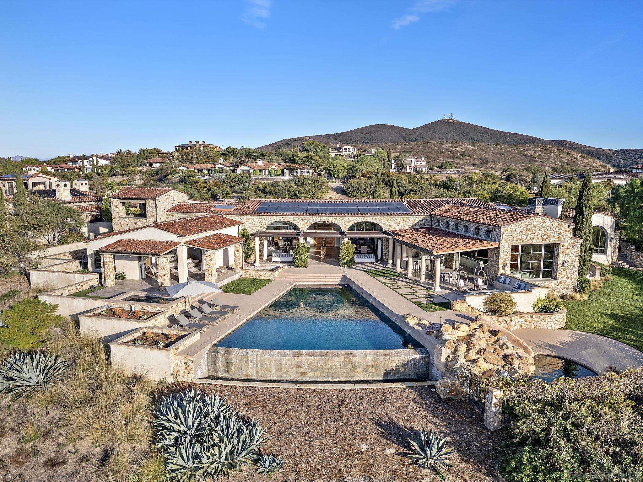 Single Family Residence, 8114 Sendero de la Pradera, San Diego, CA 92127 - 1