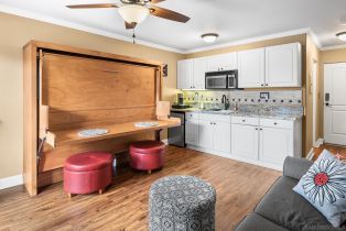 Condominium, 1021 Scott st, San Diego, CA 92106 - 5