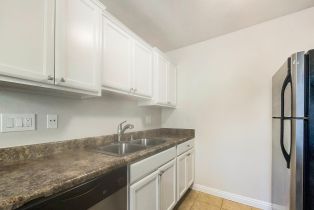 Condominium, 4398 Delta st, San Diego, CA 92113 - 12