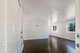 Condominium, 4398 Delta st, San Diego, CA 92113 - 13