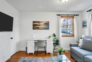 , 1315 Cave st, San Diego, CA 92037 - 9