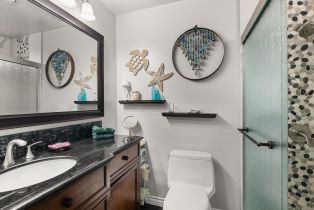 , 2530 Clairemont dr, San Diego, CA 92117 - 12