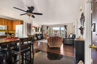 , 2530 Clairemont dr, San Diego, CA 92117 - 7