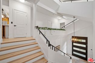 Single Family Residence, 4148 Sunswept dr, Studio City, CA 91604 - 5