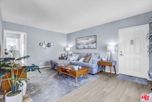 Condominium, 6040 Nevada, Woodland Hills, CA 91367 - 3