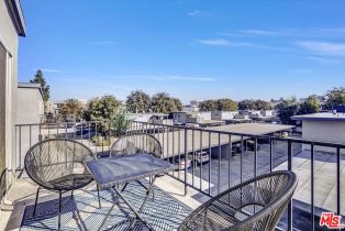 Condominium, 6040 Nevada, Woodland Hills, CA 91367 - 14